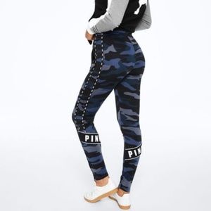 NEW VS PINK Camouflage Logo Skinny Track Pants